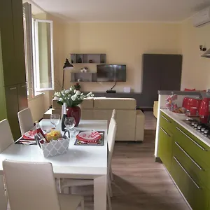 Casa Molinari , Como Italy