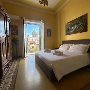 Cavour Dream , Palermo Italy