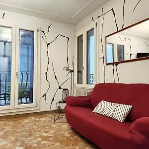 Testa D'oro Apartment