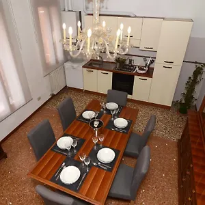 Classic House Apartment